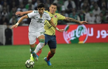 Argelia fue más con el balón y tuvo mayor contundencia con sus remates a la portería. Con su juego superó, sin atenuantes, la Selección Colombia que nunca reaccionó en el compromiso. FOTO efe