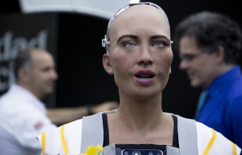 Sophia, la robot más famosa del mundo, visitó a Medellín en 2018. Foto: Andrés Camilo Suárez Echeverry 