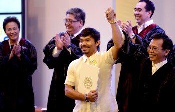 El boxeador Manny Pacquiao fue proclamado el jueves nuevo senador de Filipinas, un paso que lo acerca a una posible candidatura a la presidencia del país. FOTO AFP