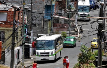 Las críticas se centran en los buses que enfrentan las pendientes de las laderas de la ciudad. FOTO archivo - Juan antonio sanchez