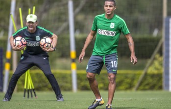 Macnelly Torres jugará por novena vez las instancias decisivas del campeonato colombiano vistiendo la camiseta de Nacional. En cuatro de las ocho anteriores salió campeón. FOTO juan a. sánchez