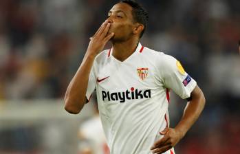 Luis Fernando Muriel venía de marcar gol en el juego en el que Sevilla perdió 4-2 con Barcelona en la Liga de España. FOTO REUTERS 
