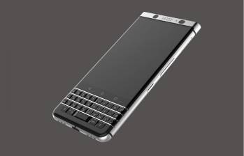 Blackberry insiste con el teclado