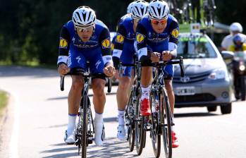 Contreras -adelante, derecha- y Gaviria -atrás suyo- llevan poco tiempo de adaptación en el Etixx y ya sorprenden. FOTO cortesía luis barbosa 