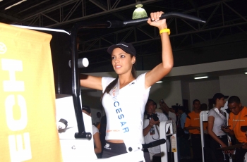 Colprensa - Hubo notorias diferencias en la capacidad física de las aspirantes al Señorita Colombia 2007.