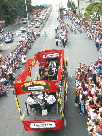 Donaldo Zuluaga - El desfile se constituye en uno de los eventos más masivos de la Feria.