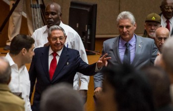 Raúl Castro y Miguel Díaz-Canel. FOTO AFP