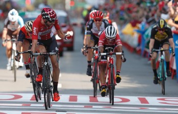 Llegada de la etapa 19 de la Vuelta a España. FOTO EFE