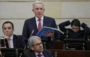 En el debate de control político (sept 17/2014) citado por Cepeda, Uribe calificó el proceso como “persecución”. FOTO Colprensa