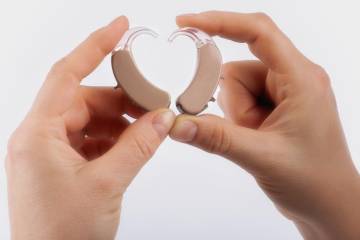 La cifra de personas con pérdida de audición discapacitante, en el mundo, ronda el cinco por ciento, según la OMS. Foto: Shutterstock.