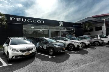 El concesionario Automotora Peugeot, ubicado frente a Ciudad del Río, ofrece el respaldo y garantía postventa.