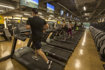 Smart Fit concreta compra de gimnasios de la cadena Gold´s Gym, ECONOMIA