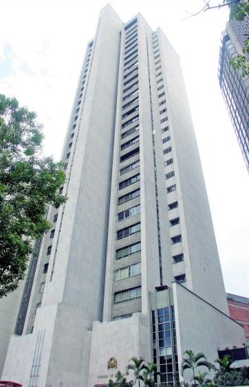 Cámara Comercio (Centro) 32 pisos