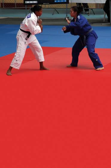 Yuri Alvear, izquierda, esperanza en judo. FOTO colprensa