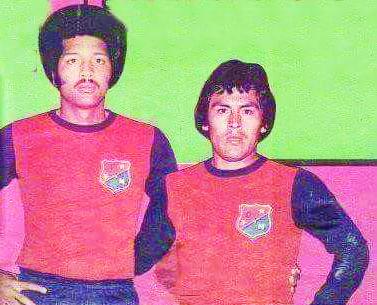 El “Cholo” Sotil y 4 figuras brindan energía Poderosa