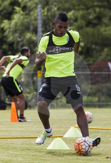 Edwin Velasco y Miguel Borja, dos de los refuerzos de Nacional para este semestre y sobre todo, pensando en los duelos de Copa Libertadores. FOTOs Jaime Pérez