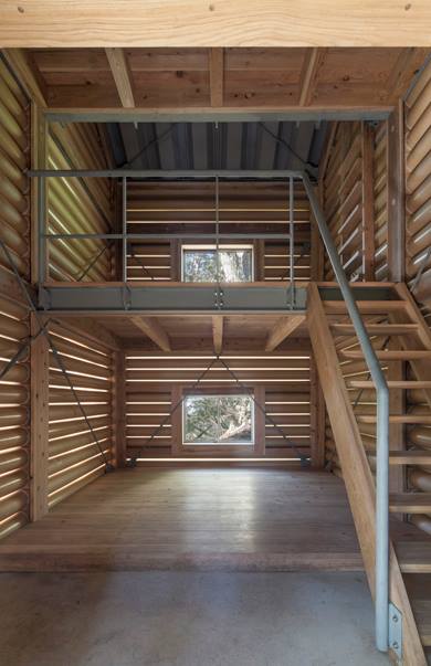 Esta casa llamada Yakushima Takatsuka fue construida por Shigeru Ban en la ciudad de Kagoshima (Japón) en 2013. FOTO Cortesía Facebook Shigeru Ban