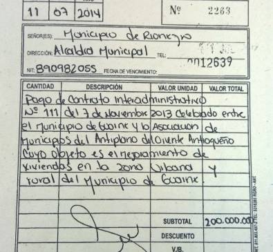 Factura de $200 millones, en papelería de tienda, sin consecutivo DIAN. Masora le cobra a Guarne, pero pone Rionegro.