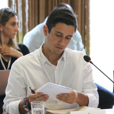  Jorge Rodrigo Tovar, hijo del exparamilitar ‘Jorge 40’. FOTO TWITTER JORGE RODRIGO TOVAR