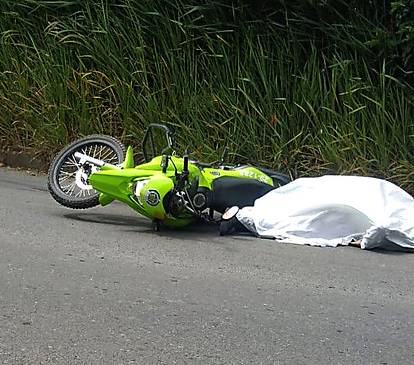En un atentado ocurrido en el municipio de Samaniego, en el occidente de Nariño, fue asesinado el patrullero Luis Alejandro Flórez Suárez y herido el cabo segundo del Ejército, Gilberto Hernández. FOTO: Colprensa