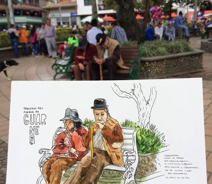 Trabajó 8 años en EPM diseñando el alumbrado navideño. FOTOS Cortesía y Edwin Bustamante