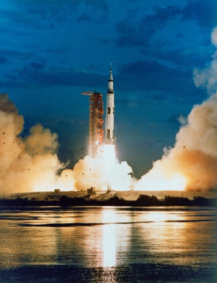 Lanzamiento del Apolo 4 sobre el primer cohete Saturn V FOTO Nasa
