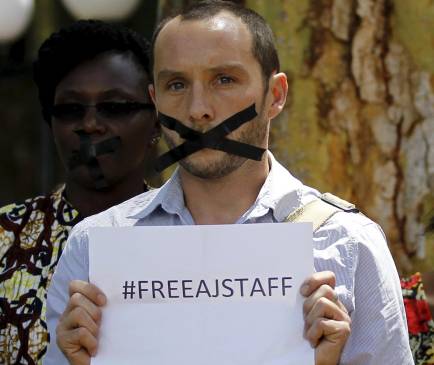 Hoy día, ni los periodistas se salvan de represión. FOTO reuters