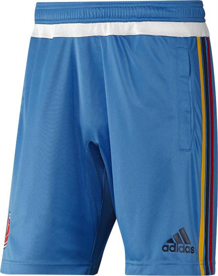 Estas camisas tipo polo, camisetas, sudaderas, chaquetas y pantalonetas serán utilizadas por la Selección Colombia en la Copa América. FOTO CORTESÍA.