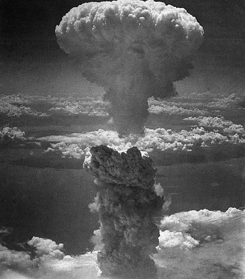 La explosión de la bomba atómica en Hiroshima. Foto Isabella lee