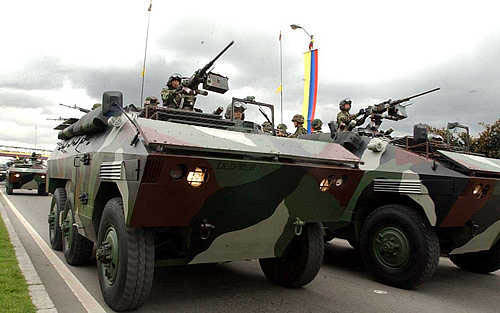 Piden vigilar compras de tanques y aviones por las Fuerzas Armadas