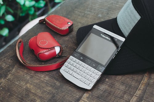 La participación de Blackberry en el mercado mundial de celulares se ha reducido a cero. Foto: Thai Nguyen vía Unsplash