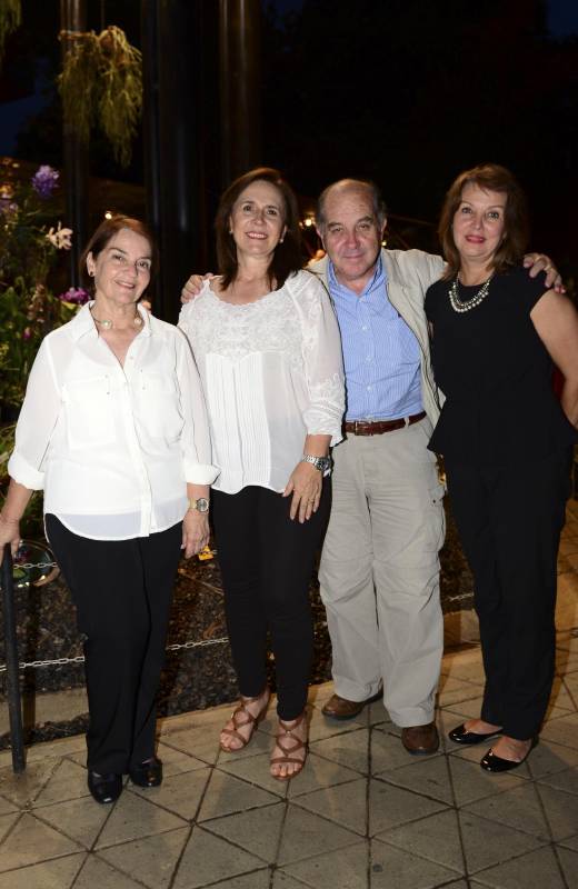 Ana María Díaz, Luz María Botero, Carlos Uribe Vélez y Dianne Desaffon. Foto Cámara Lúcida.