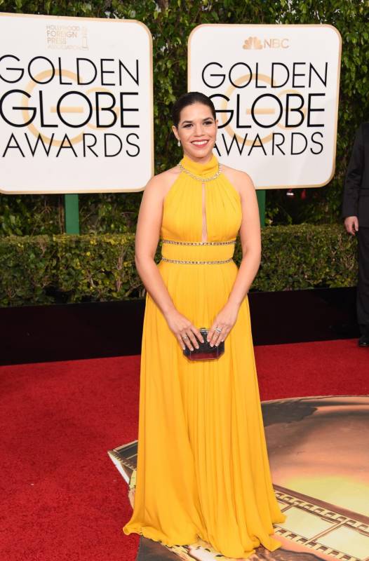 America Ferrera no fue la mejor vestida de la noche pero muchos listados internacionales la incluyen como la peor vestida. FOTO AFP