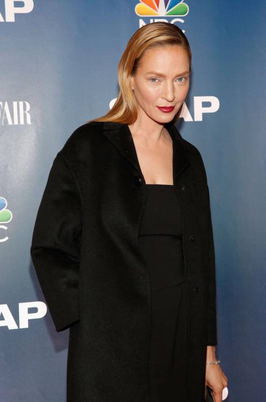 Uma Thurman estuvo poco sonriente en el estreno. FOTO AFP