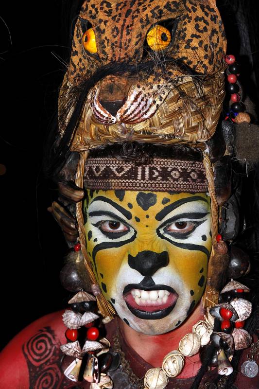 Más de 800 artistas de Medellín, municipios de Antioquia y algunos pueblos del país acudieron a esta cita con el folklor. Foto Henry Agudelo