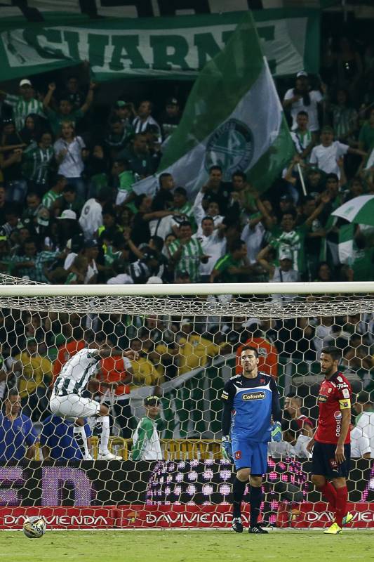 El regreso con gol de Jefferson Duque, uno de los momentos más emotivos de la jornada. FOTO HENRY AGUDELO