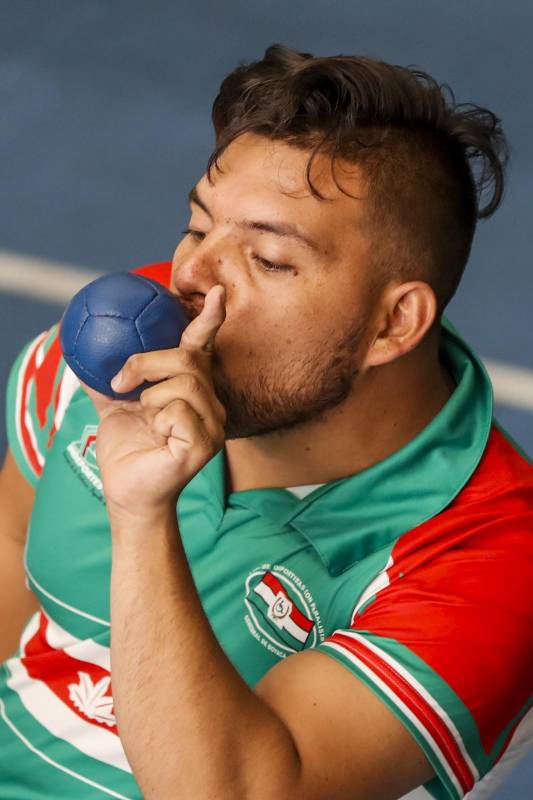 Los asistentes al Atanasio Girardot resaltaron la valentía de los deportistas y de sus acompañantes Foto: Jaime Pérez.