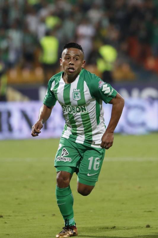 Nacional sufrió para vencer a un defensivo América de Cali. El equipo de Almirón volvió a la victoria luego de dos fechas. FOTO RÓBINSON SÁENZ