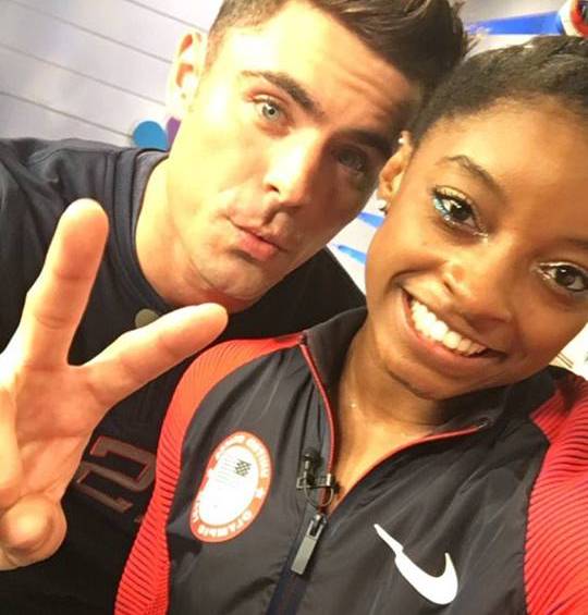 FOTO Tomada del Facebook de Simone Biles 
