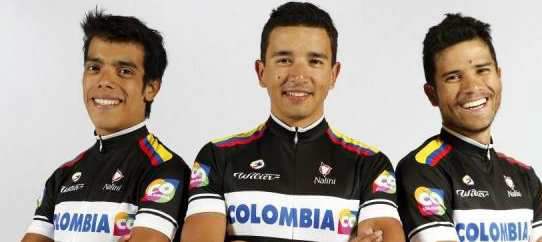 Jarlinson Pantano (izquierda), Róbinson Chalapud (centro) y Carlos Julián Quintero, integrantes del Team Colombia en Europa. Foto Cortesía