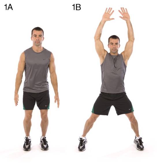 Salto de piernas abiertas con brazos cruzados sobre la cabeza. Cuerpo completo. FOTO: Cortesía investigación Health and fitness journal.