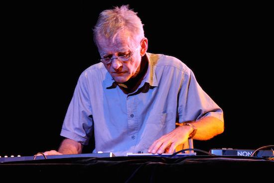  Dieter Moebius dio conciertos hasta el año 2012, fecha en la que se retiró de los escenarios. FOTO CORTESÍA