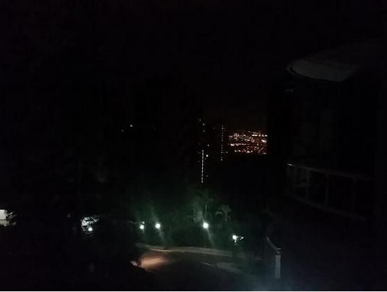 Así han reportado en redes sociales el apagón en El Poblado. FOTO Cortesía @carlosa1964