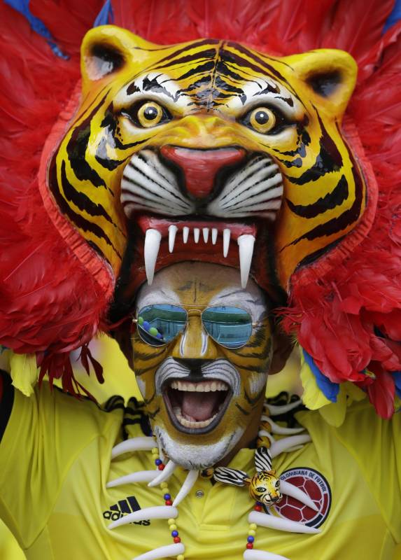 Los aficionados han asistido, al que ha sido catalogado como un clásico dentro de la sexta fecha de las eliminatorias del Mundial Rusia 2018, vestidos con prendas alusivas a los colores de la selección colombiana. FOTO AP