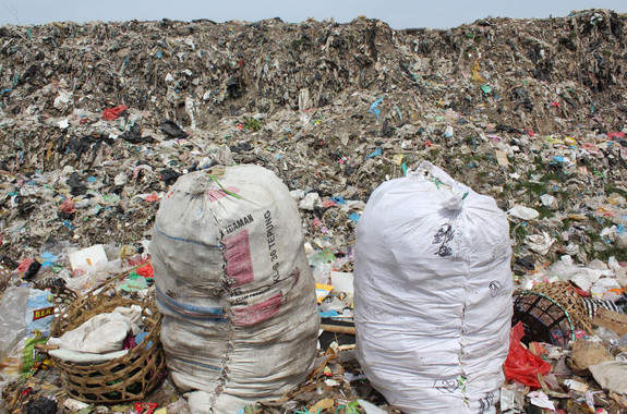 Bolsas de plásticas recogidas para reciclar. / Jenna Jambeck/University of Georgia