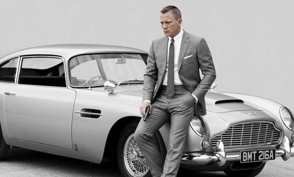 Este es el Aston Martin que usó James Bond en la más reciente producción, protagonizada por Daniel Craig. FOTO CORTESÍA