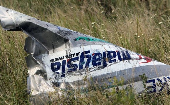 En mayo de 2018 ya se había establecido que un misil impactó el avión malayo. FOTO EFE
