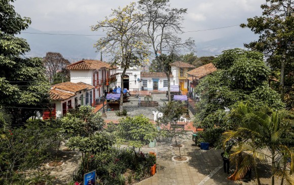 El Pueblito Paisa, una de las cartas para reactivar el turismo en Medellín. FOTO: JAIME PÉREZ