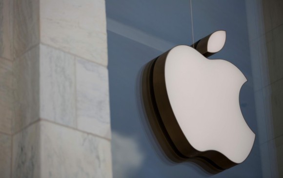 Apple, junto a Facebook, Google y Amazon, está en el punto de mira de varias investigaciones contra prácticas monopolísticas en EE.UU. Foto: AFP