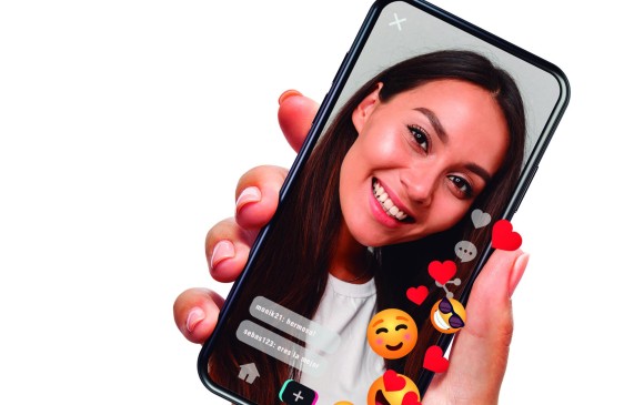 Natti natasha abrió su cuenta de Tik Tok el 15 de marzo y ya tiene más de 2 millones de seguidores. Foto: Shutterstock